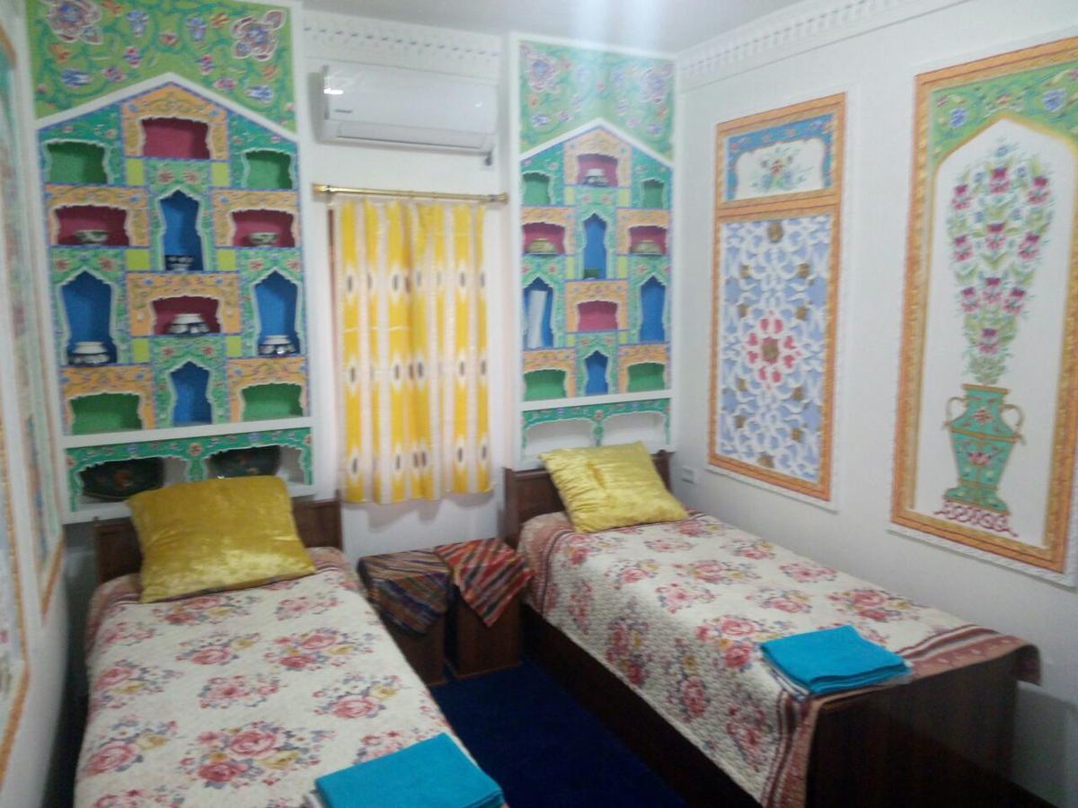 Al Hilol Guesthouse Bucara Exterior foto