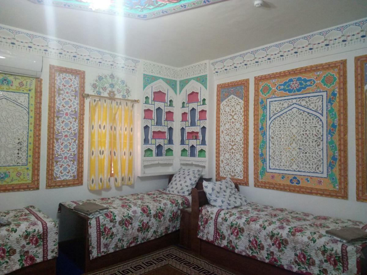 Al Hilol Guesthouse Bucara Exterior foto